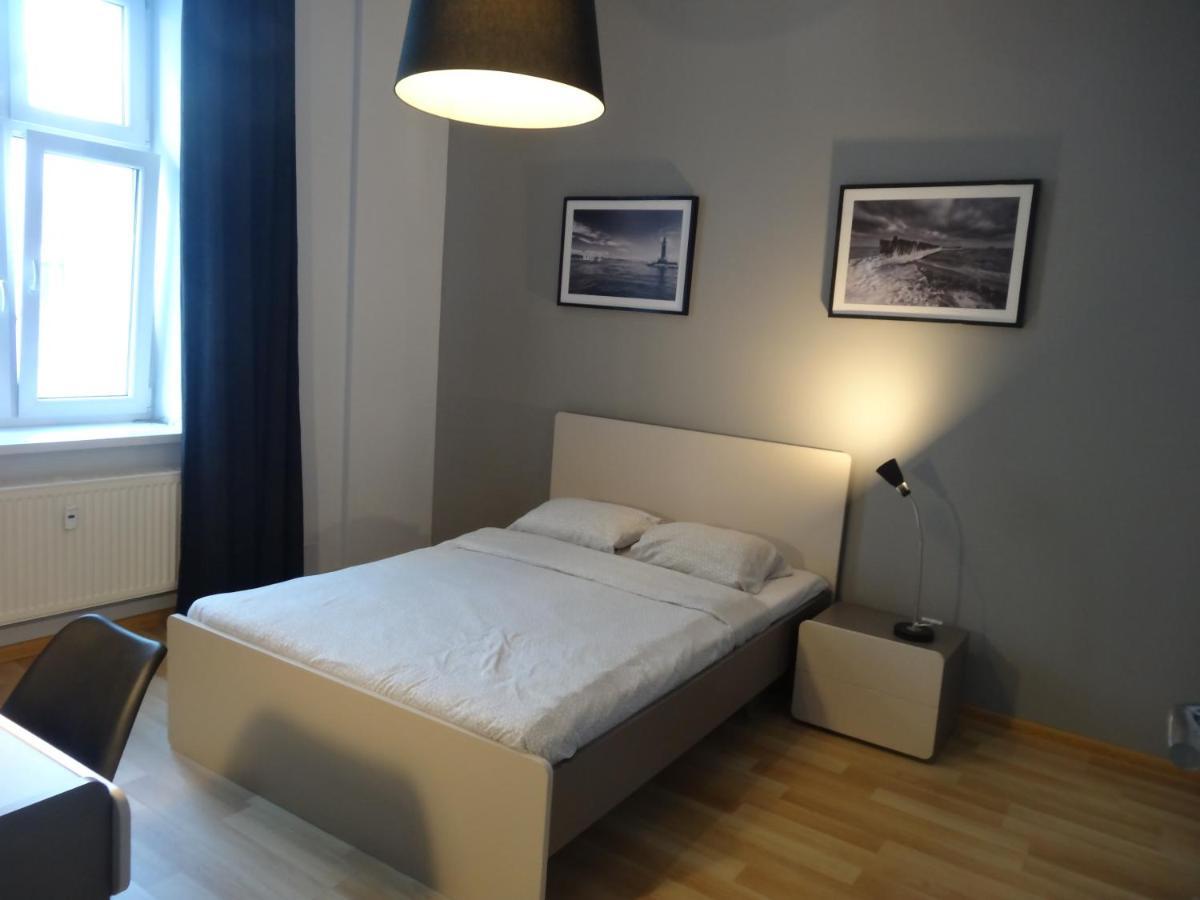 One More Night Apartment, Old Town *